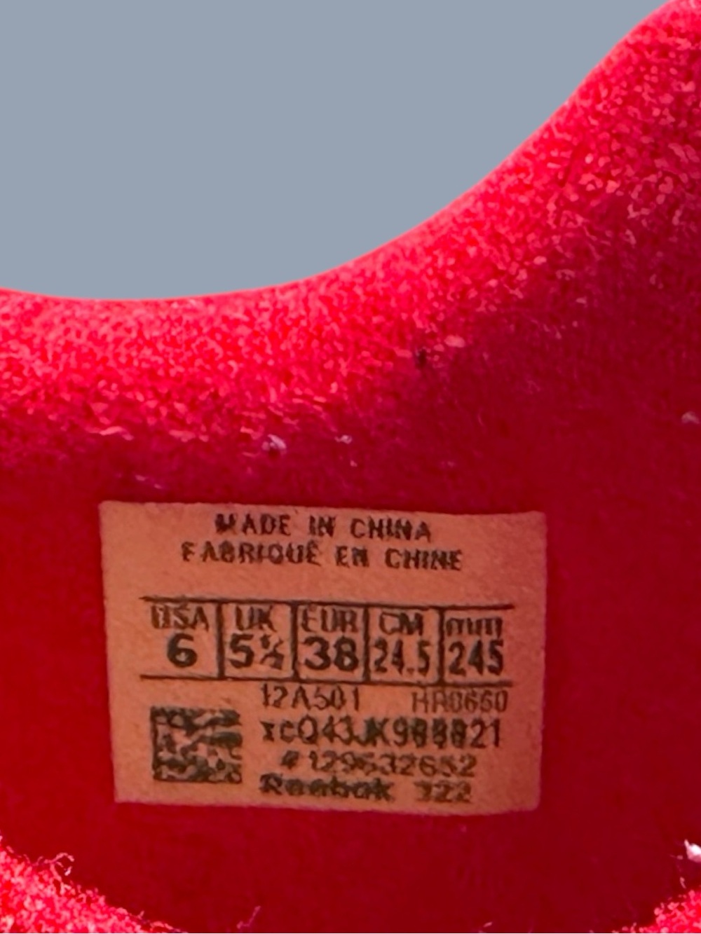 Reebok Popsicle Classic Contrast Label Sneakers in Red. Size W8 M6 - Picture 13 of 13